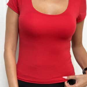 חולצת בייסיק גזרה עגולה רחבה צבע אדום