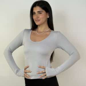 חולצת בייסיק וי תפור אפור בהיר שרוול ארוך
